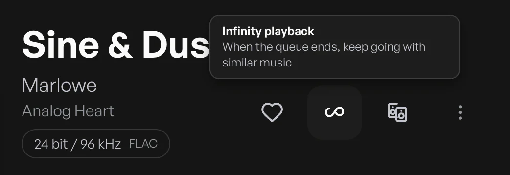 Gros plan sur Nova expliquant le bouton Infinity playback : quand la file d’attente se termine, la musique continue avec des titres similaires.